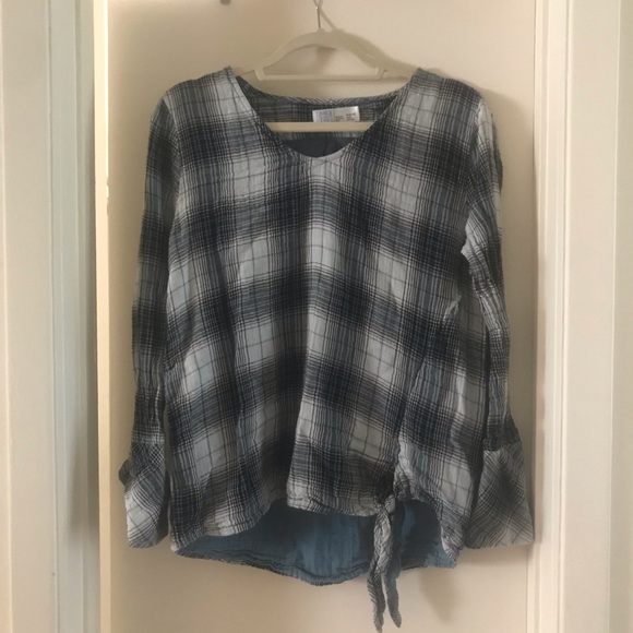 Plaid Long Sleeve Shirt - Picture 1 of 3